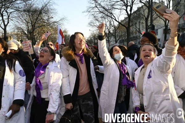 Manifestation pour La Journée internationale des droits des femmes, le 8 Mars 2022. International women sday in Paris.