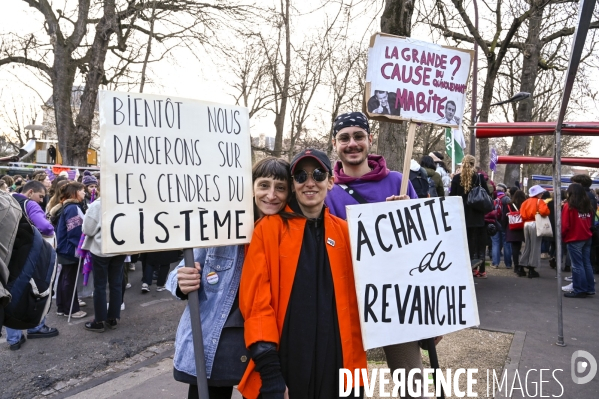 Manifestation pour La Journée internationale des droits des femmes, le 8 Mars 2022. International women sday in Paris.