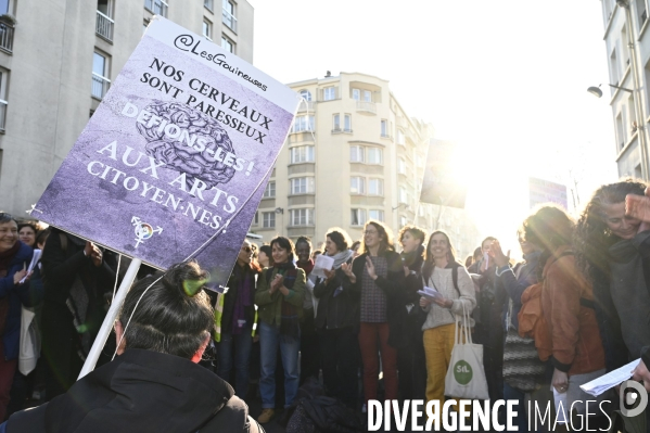 Manifestation pour La Journée internationale des droits des femmes, le 8 Mars 2022. International women sday in Paris.