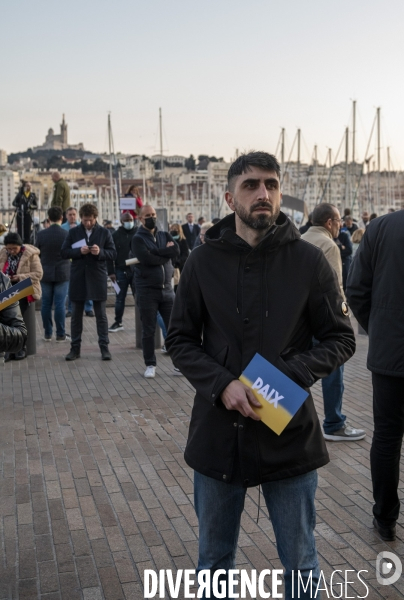 Soutien à l Ukraine devant la Mairie de Marseille