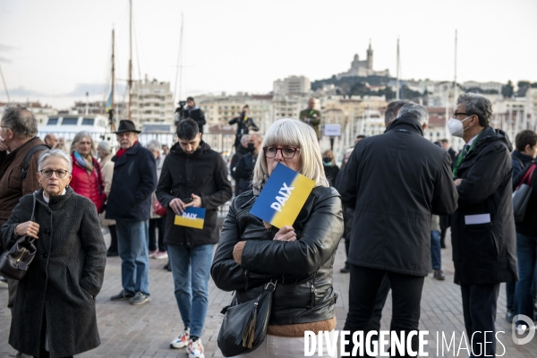 Soutien à l Ukraine devant la Mairie de Marseille