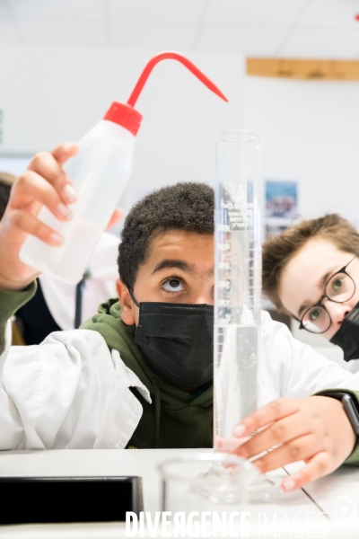 Les sciences au collège