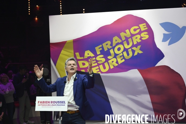 Meeting du candidat Fabien ROUSSEL (PCF) au cirque d hivers de Pais. Présidentielles 2022. Meeting of Fabien Roussel