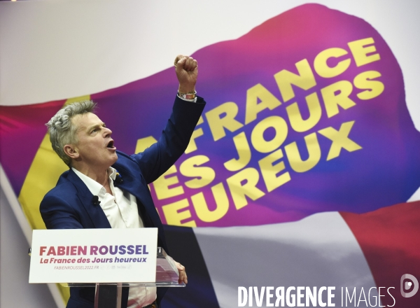 Meeting du candidat Fabien ROUSSEL (PCF) au cirque d hivers de Pais. Présidentielles 2022. Meeting of Fabien Roussel