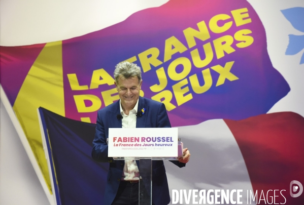 Meeting du candidat Fabien ROUSSEL (PCF) au cirque d hivers de Pais. Présidentielles 2022. Meeting of Fabien Roussel