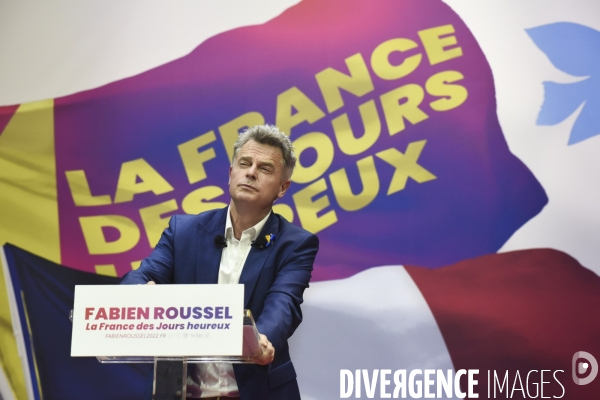 Meeting du candidat Fabien ROUSSEL (PCF) au cirque d hivers de Pais. Présidentielles 2022. Meeting of Fabien Roussel