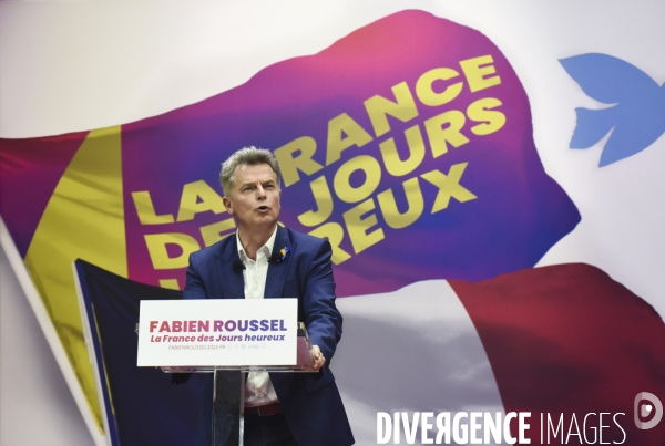 Meeting du candidat Fabien ROUSSEL (PCF) au cirque d hivers de Pais. Présidentielles 2022. Meeting of Fabien Roussel
