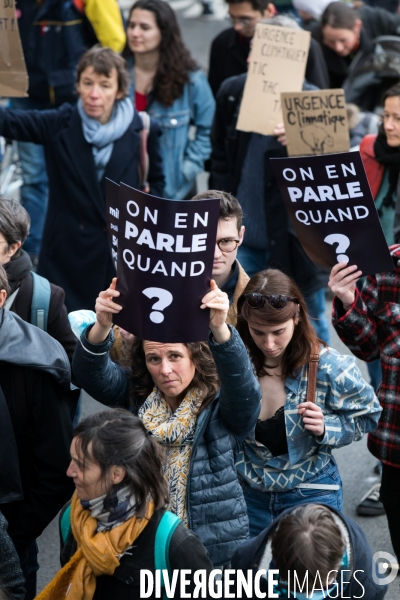 Marche Look Up pour le climat à Nantes