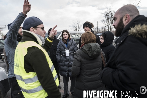 Convoi humanitaire à la frontière Ukrainienne.