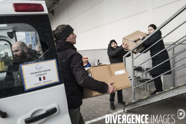 Convoi humanitaire à la frontière Ukrainienne.