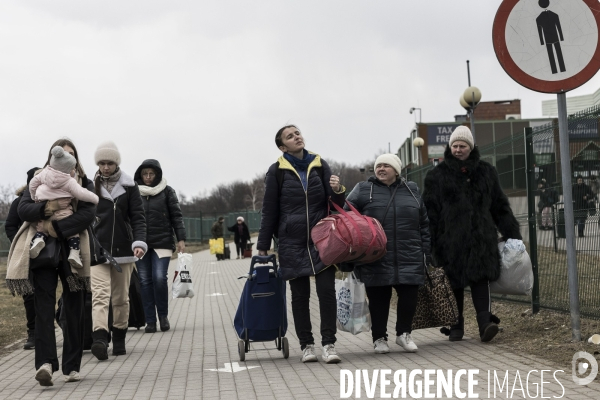 Convoi humanitaire à la frontière Ukrainienne.