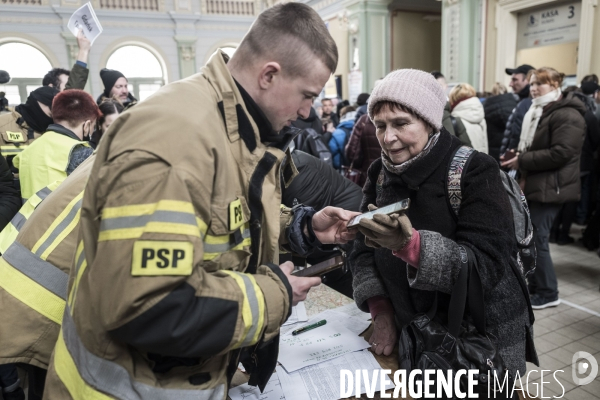 Convoi humanitaire à la frontière Ukrainienne.