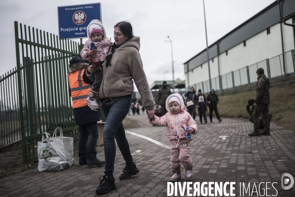 Convoi humanitaire à la frontière Ukrainienne.