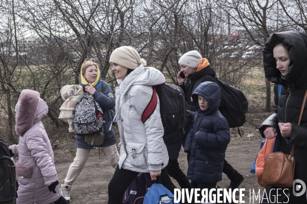 Convoi humanitaire à la frontière Ukrainienne.
