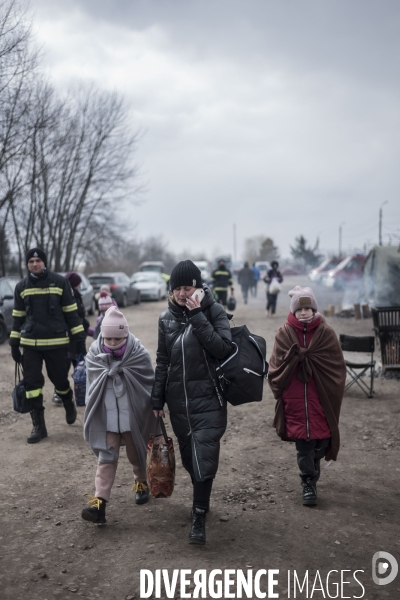 Convoi humanitaire à la frontière Ukrainienne.