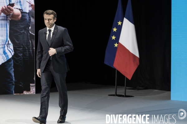 Emmanuel Macron présente son projet présidentiel