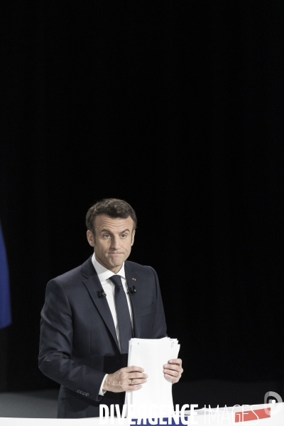 Emmanuel Macron présente son projet présidentiel