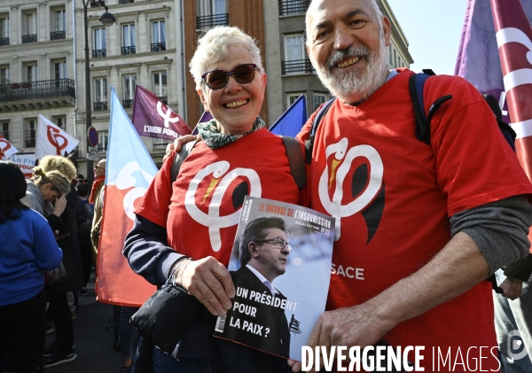 Marche pour la 6e République et le partage des richesses à Paris.