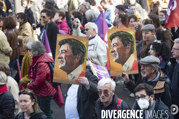 L Union Populaire marche sur la République