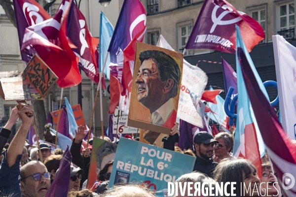 L Union Populaire marche sur la République