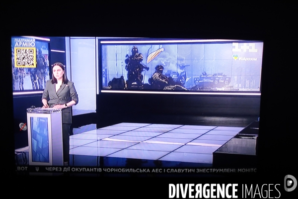 Ukraine .Combo images journal TV  guerre en ukraine 
