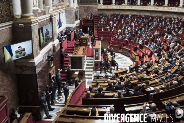 Allocution de Volodymyr Zelensky à l assemblée nationale.