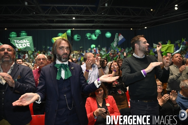 Yannick JADOT en meeting au Zenith de Paris   Changeons ! Le meeting des possibles  .