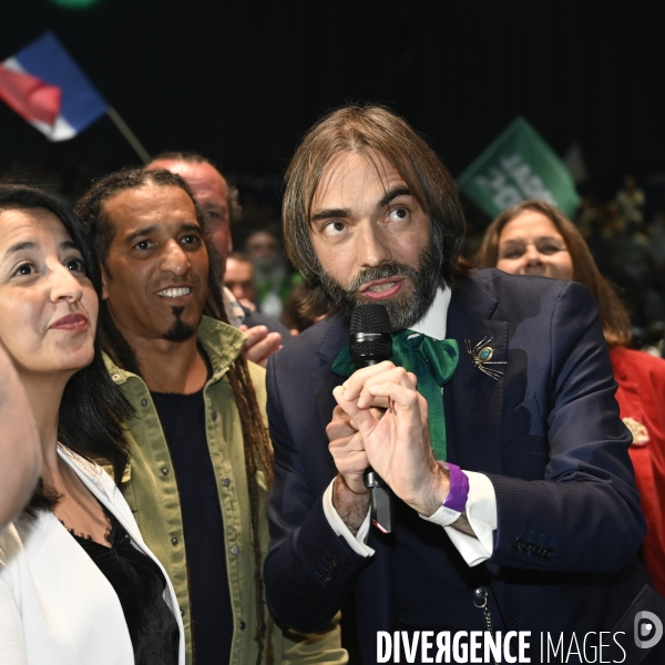 Yannick JADOT en meeting au Zenith de Paris   Changeons ! Le meeting des possibles  .