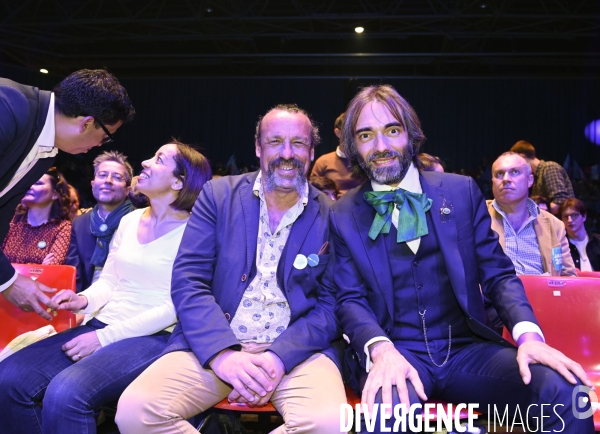 Yannick JADOT en meeting au Zenith de Paris   Changeons ! Le meeting des possibles  .