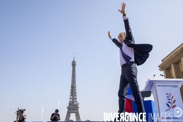 Meeting d Eric ZEMMOUR au Trocadéro à Paris
