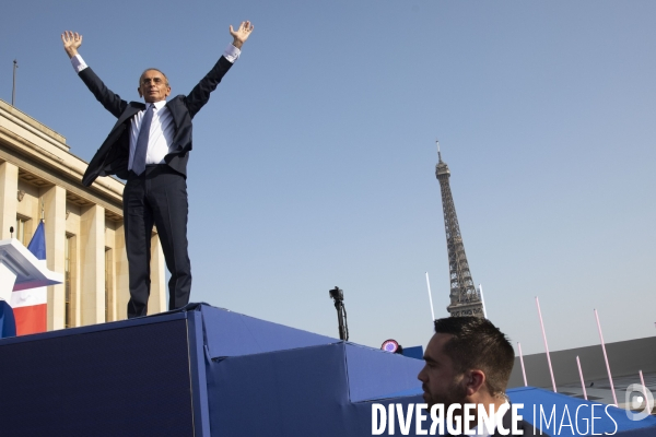 Meeting d Eric ZEMMOUR au Trocadéro à Paris