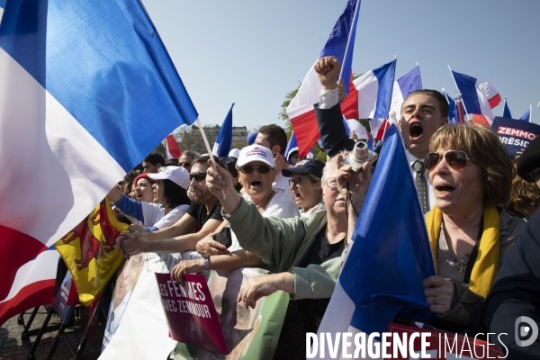 Meeting d Eric ZEMMOUR au Trocadéro à Paris