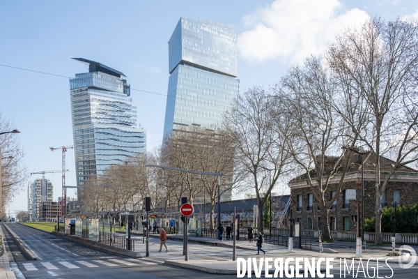 Les Tours Duo par les Ateliers Jean Nouvel