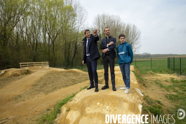 Déplacement de campagne de Yannick JADOT sur le thème de la ruralité.