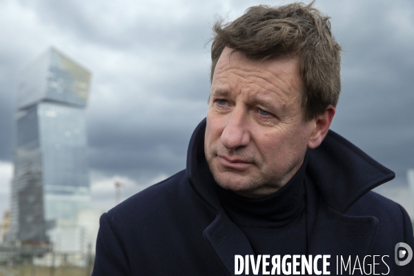 Yannick JADOT en déplacement sur le thème de la pollution de l air