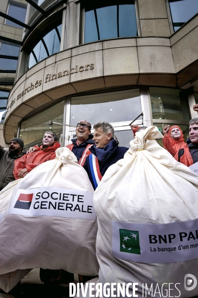 Action Poisson d avril du PCF contre l evasion fiscale