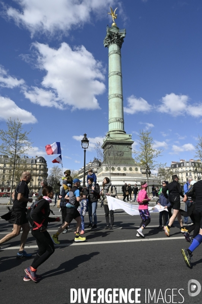 Marathon de Paris 2022. Paris Marathon 2022.