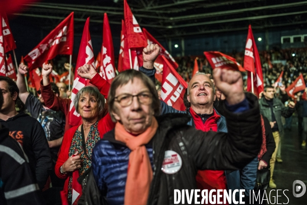 Meeting de la candidate nathalie arthaud, au zenith.