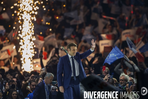 Meeting d Emmanuel MACRON à Paris La Défense Arena