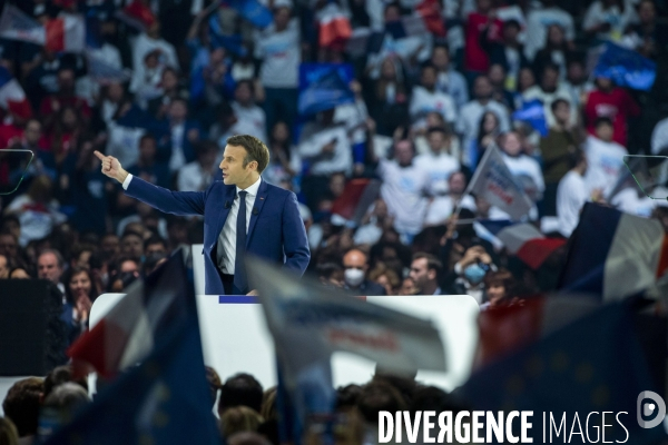 Meeting d Emmanuel MACRON à Paris La Défense Arena