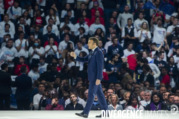 Meeting d Emmanuel MACRON à Paris La Défense Arena