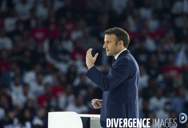 Meeting d Emmanuel MACRON à Paris La Défense Arena