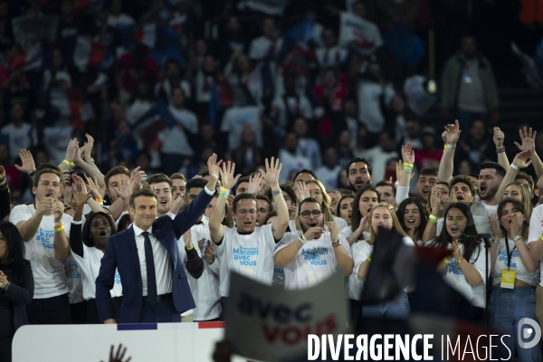 Meeting d Emmanuel MACRON à Paris La Défense Arena