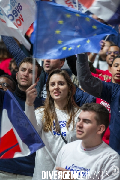 Meeting d Emmanuel MACRON à Paris La Défense Arena