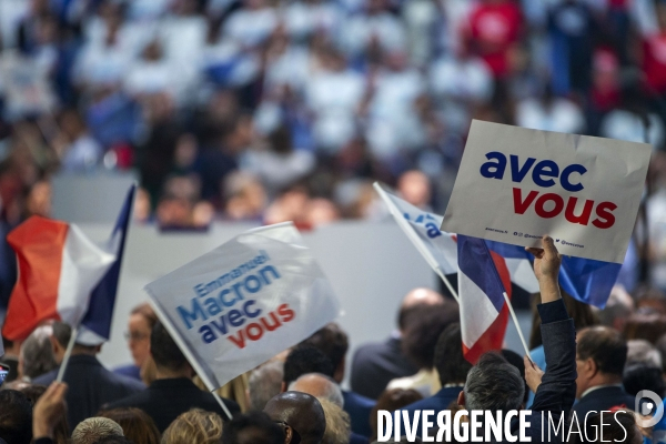 Meeting d Emmanuel MACRON à Paris La Défense Arena