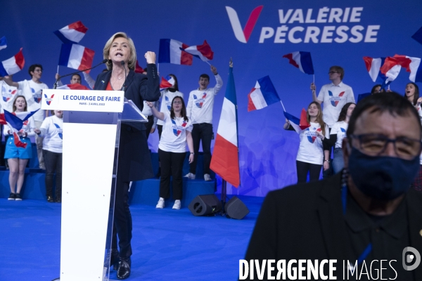 Meeting de Valérie PECRESSE porte de Versailles à Paris.