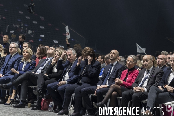 Meeting d Emmanuel Macron à La Défense Arena.