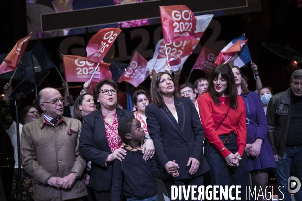 Meeting d Anne Hidalgo au Cirque d Hiver.