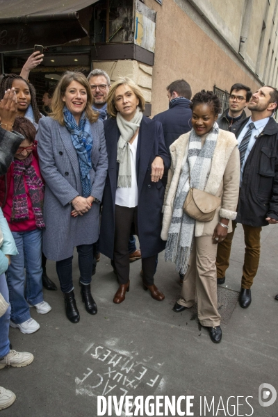 Valérie PECRESSE dans un quartier sensible d Aubervilliers
