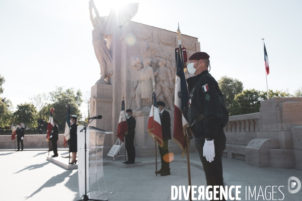 Ceremonie du 8 Mai - 8 May Ceremony